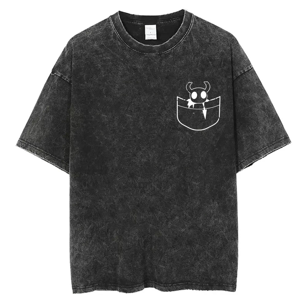 Retro Gaming T Shirt - เสื้อยืดลายกราฟิกวินเทจลายเกม Hollow Knight แบบพ็อกเก็ต สำหรับผู้ชายและผู้หญิง สไตล์ลำลอง